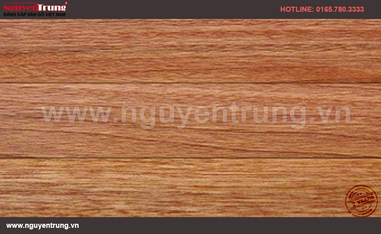 Sàn gỗ tự nhiên Lát Hoa