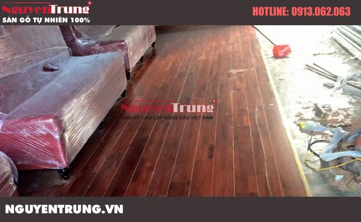 Lựa chọn sàn gỗ tự nhiên hay gạch men cho ngôi nhà của bạn?